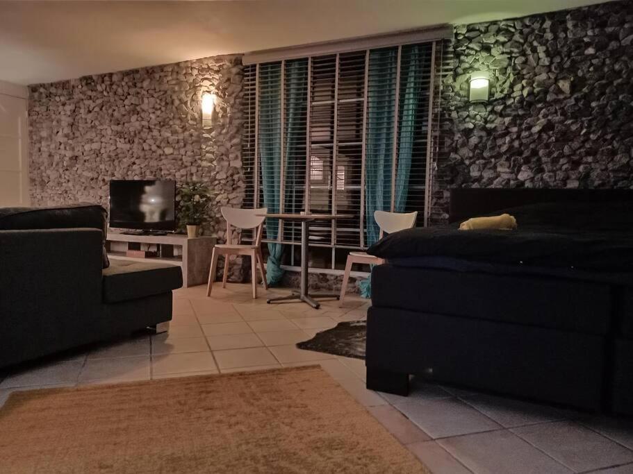 Kom Thuis In Deze Gezellige Loft 헤를렌 외부 사진